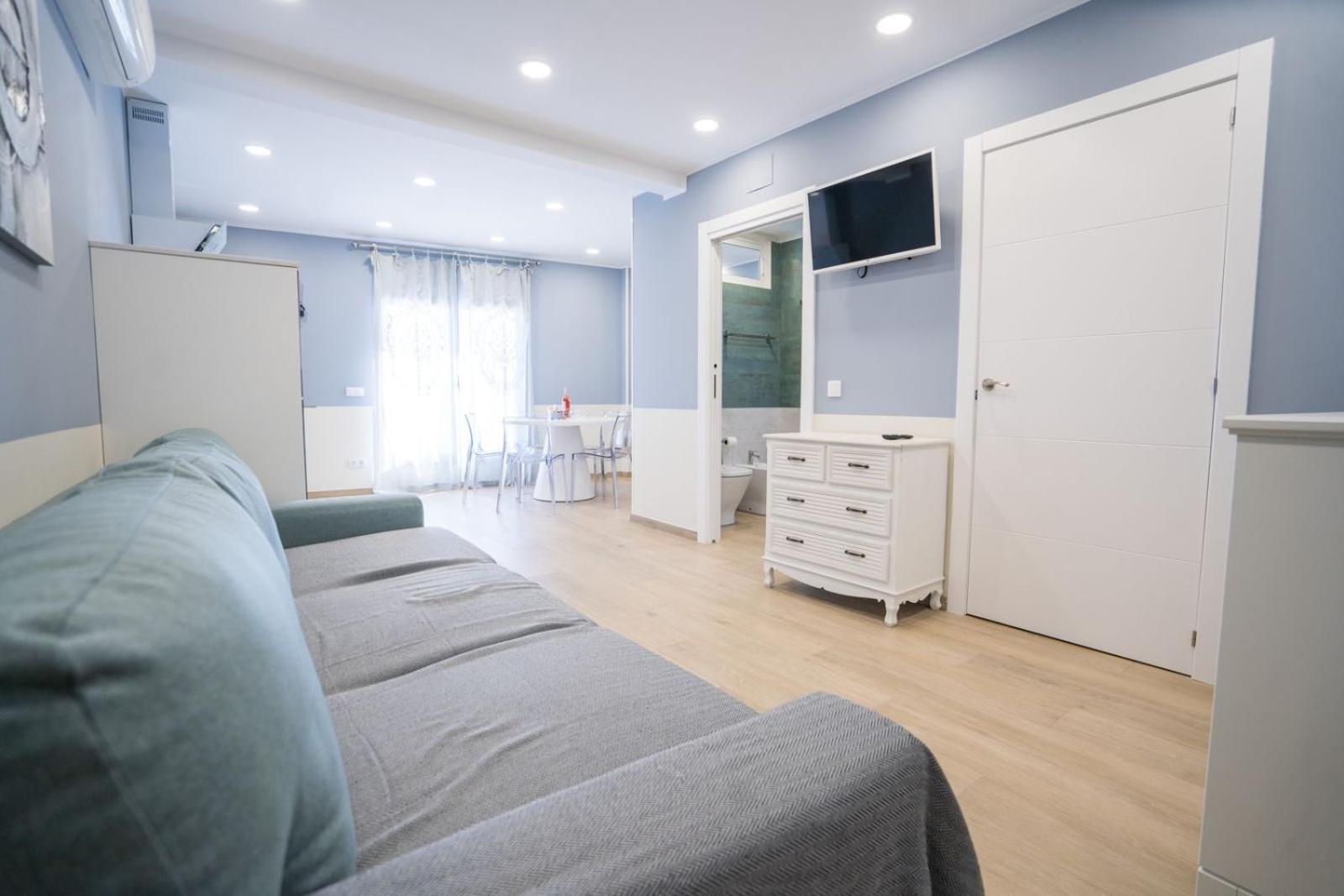 Casa Marlene Luxury Seafront Apartment *